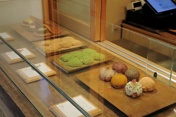 わらび餅とおはぎ